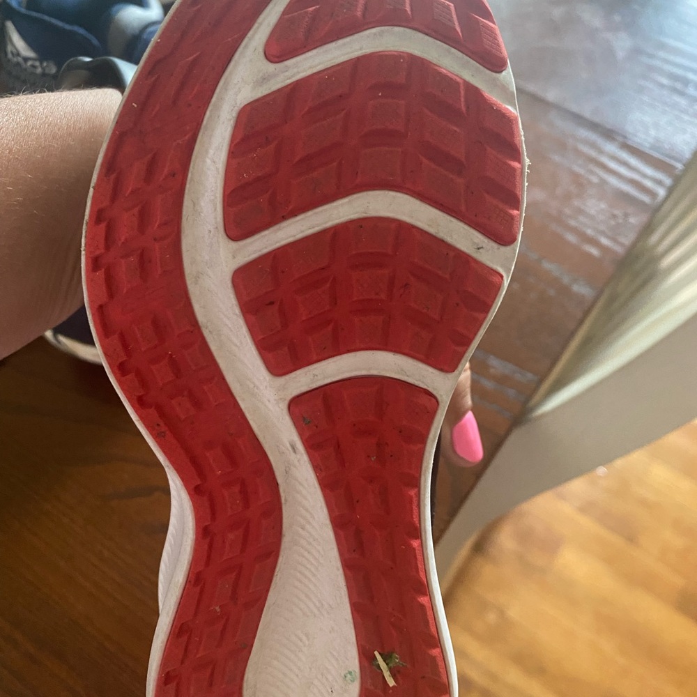 Nike tennis shoes